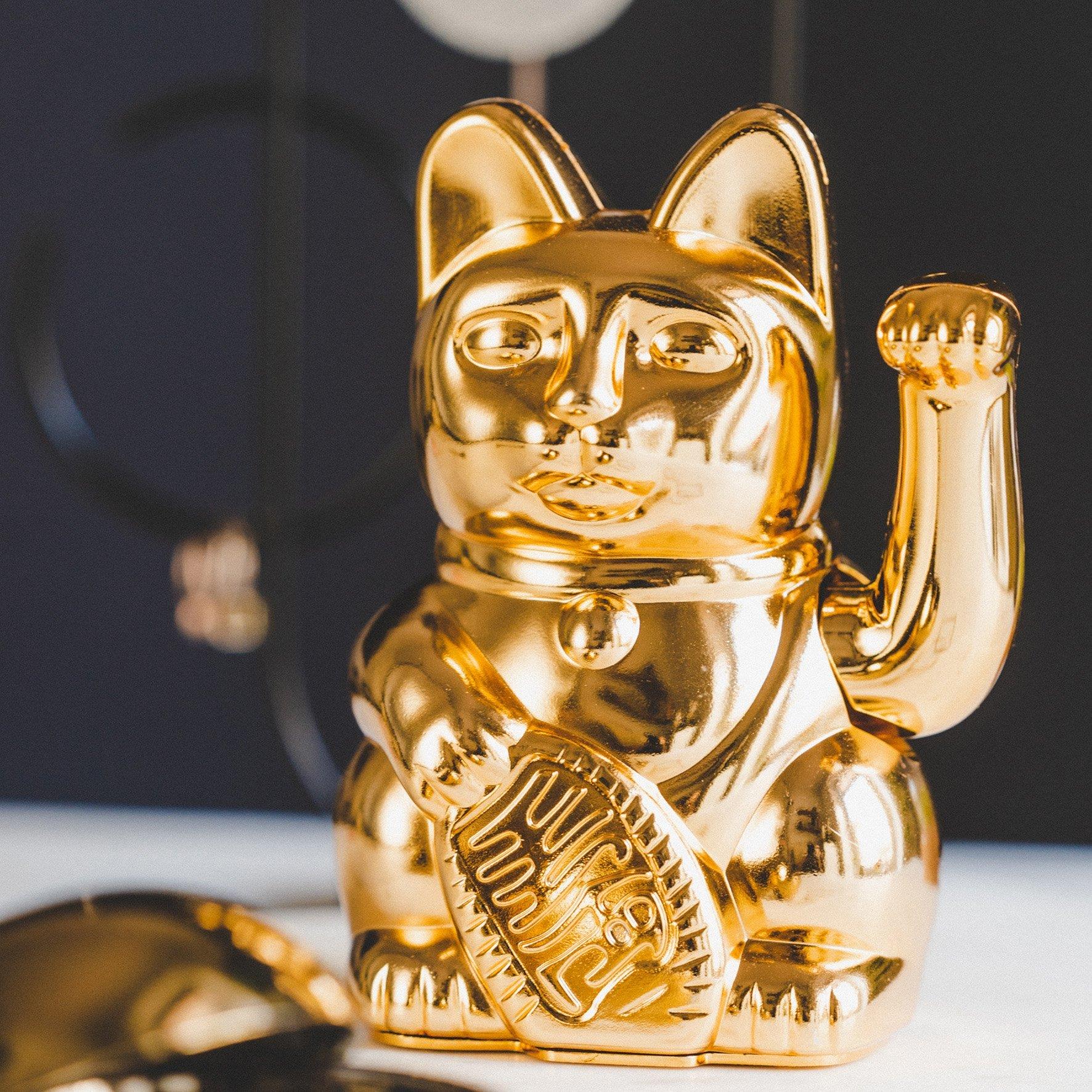 Lucky Cat Glossy Gold