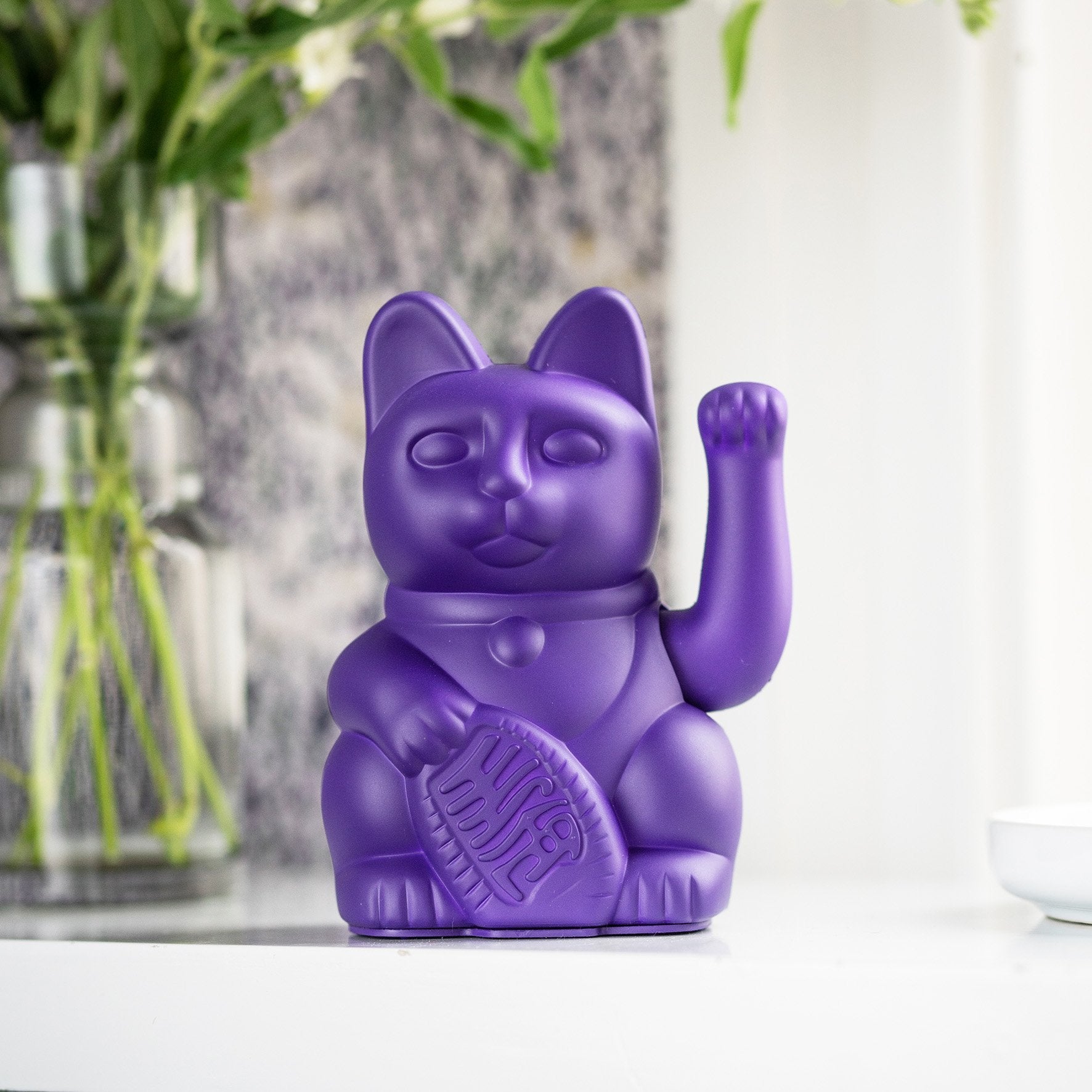 Lucky Cat Violet – Donkey Products