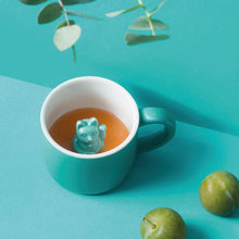 Load image into Gallery viewer, MANEKI NEKO Lucky Mug | Turquoise