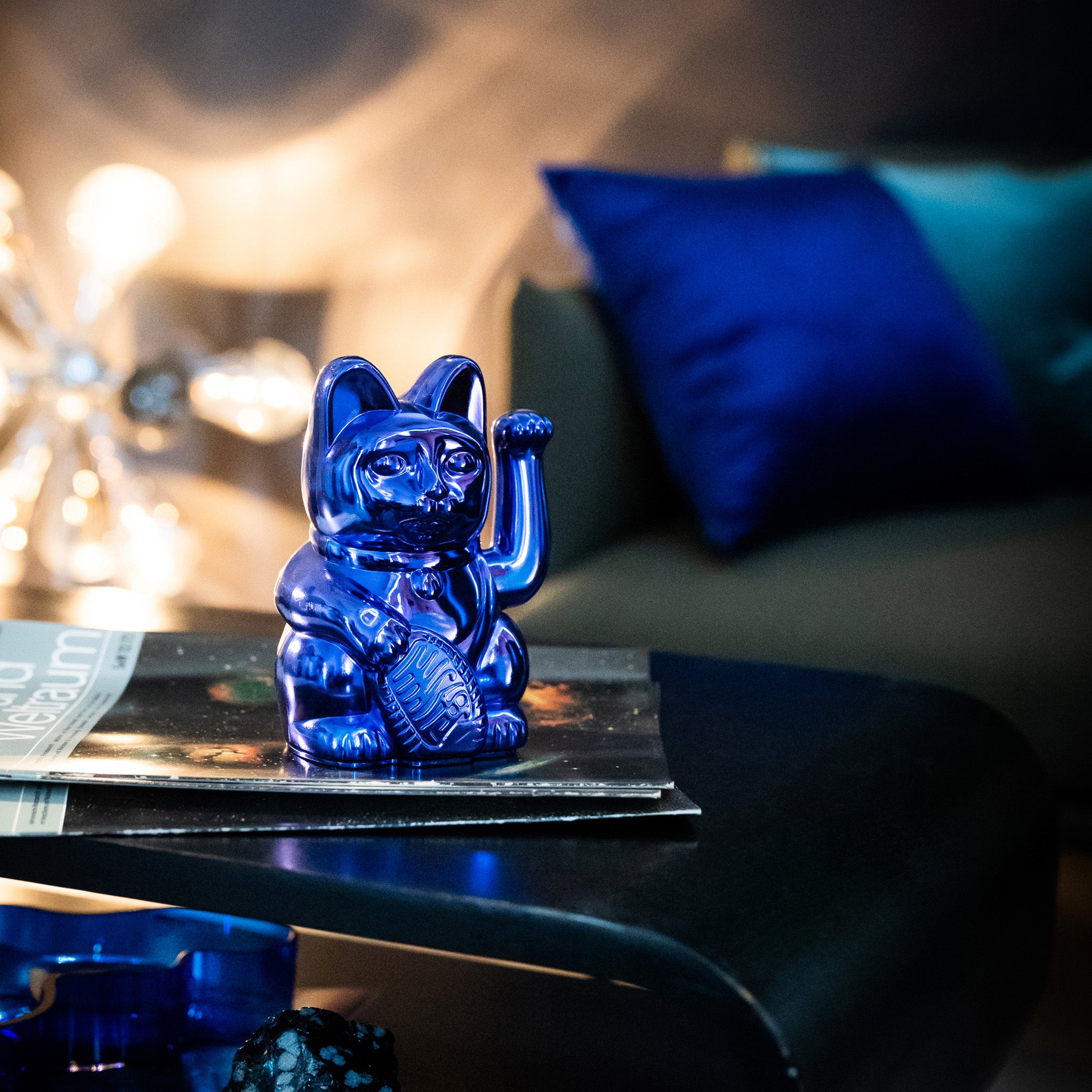 Lucky Cat Cosmic Edition Earth Shiny Blue – Donkey Products