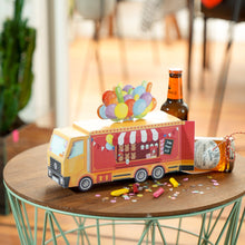 Lade das Bild in den Galerie-Viewer, Gift Box Circus Truck