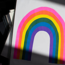 Lade das Bild in den Galerie-Viewer, Risographie Artprint | Over the Rainbow